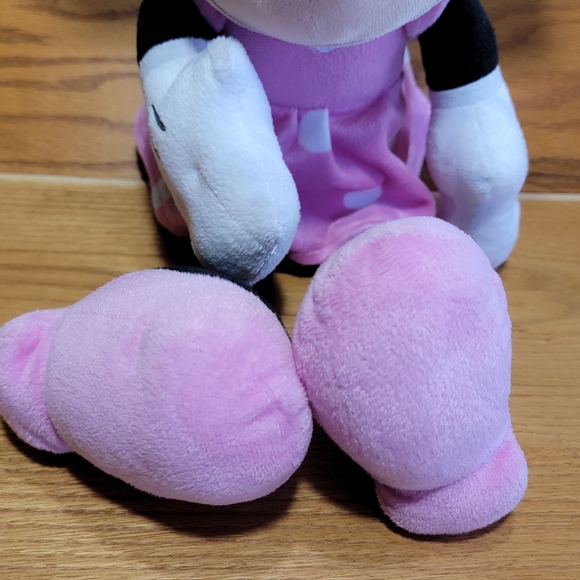Disney Store Minnie Mouse Plush Stuffed Toy 19" Doll - Soft Pink Polka Dot - Picture 6 of 13